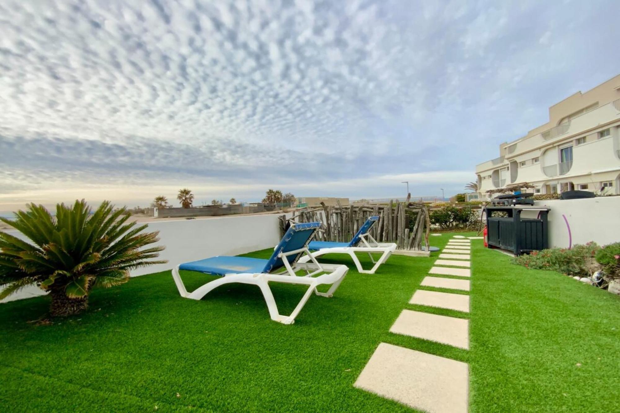 Apartment The Bishopric Of Maguelone-t3 Facing The Seacanal With Air Conditioning *